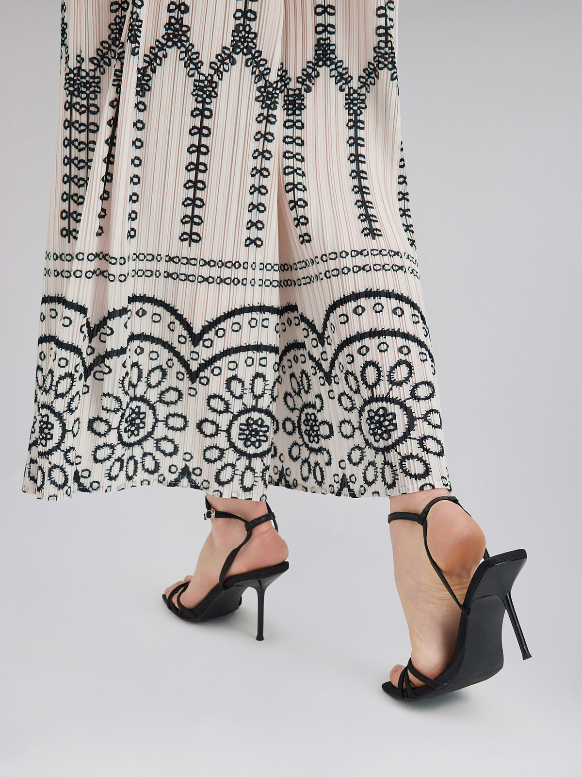Bohemian Pleated Set