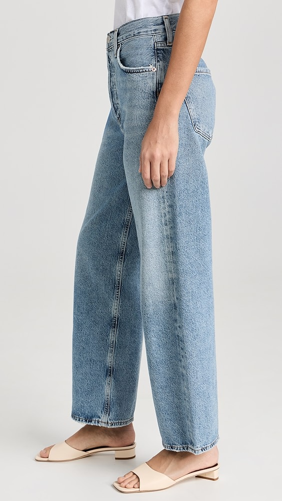  High Rise Wide Leg Jeans