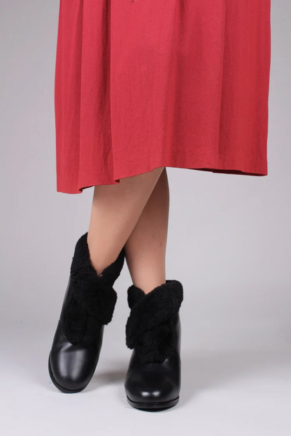 40s and 50s style pump booties with wool