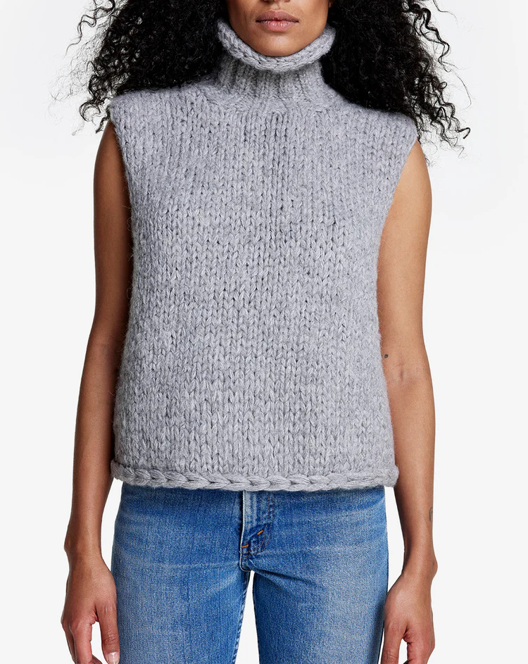Hand-knitted Sleeveless Turtleneck Sweater