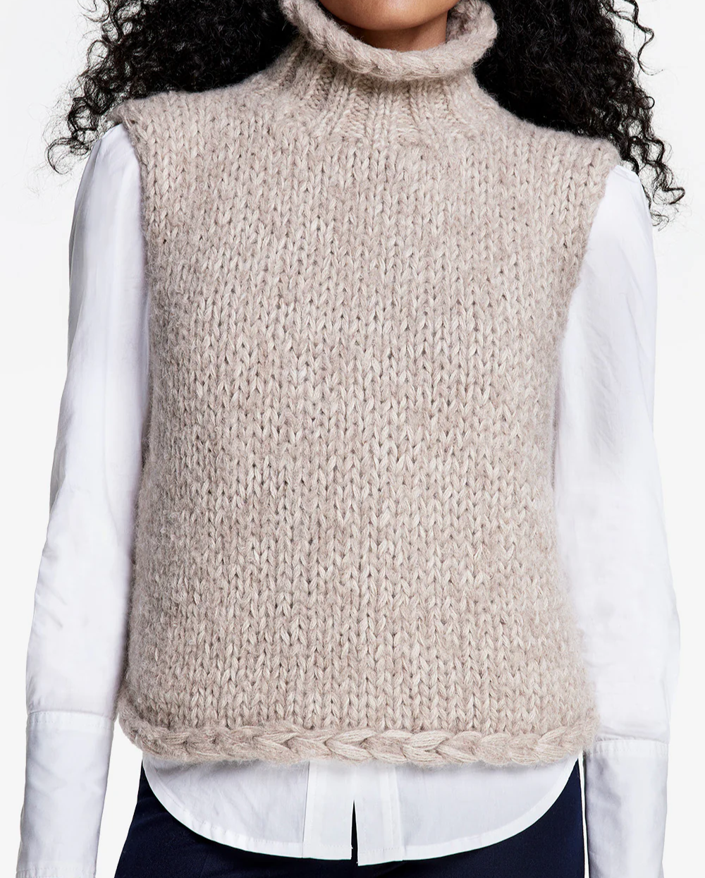 Hand-knitted Sleeveless Turtleneck Sweater