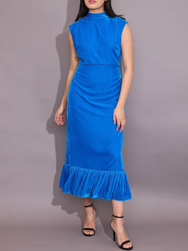 Sleevesless Velvet Dress