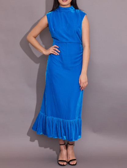 Sleevesless Velvet Dress