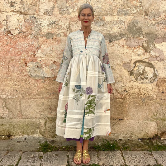 Front-buttoned printed dress coat