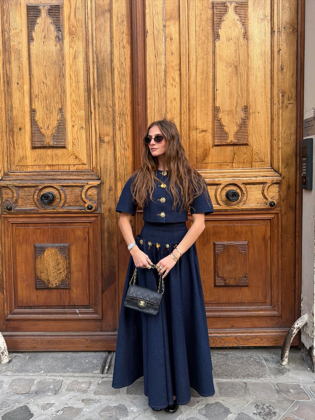 Elegant Fitted Denim Skirt with Front Button Closure
