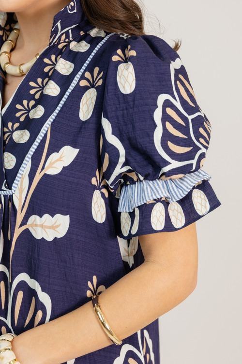 Scalloped Sleeve Midi Dress