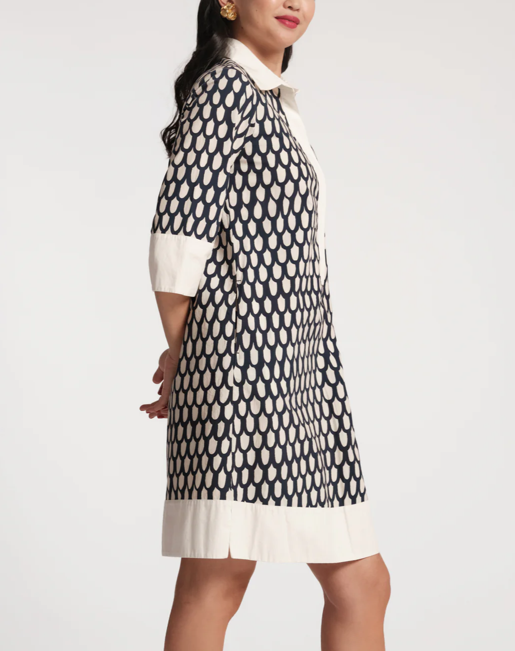 Front-buttoned printed dress