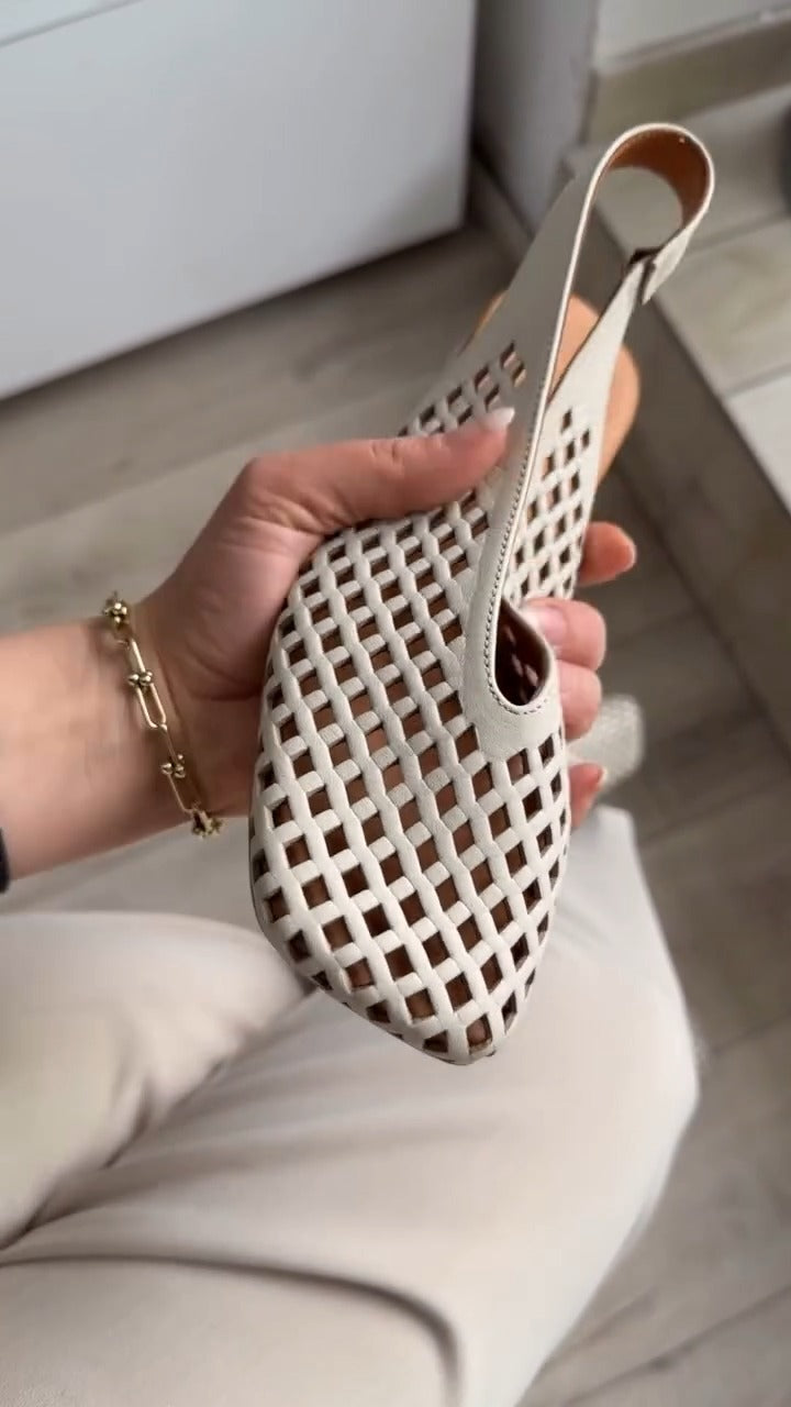 Perforated leather shoes