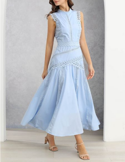 Elegance Lace Panelled Sleeveless Dress