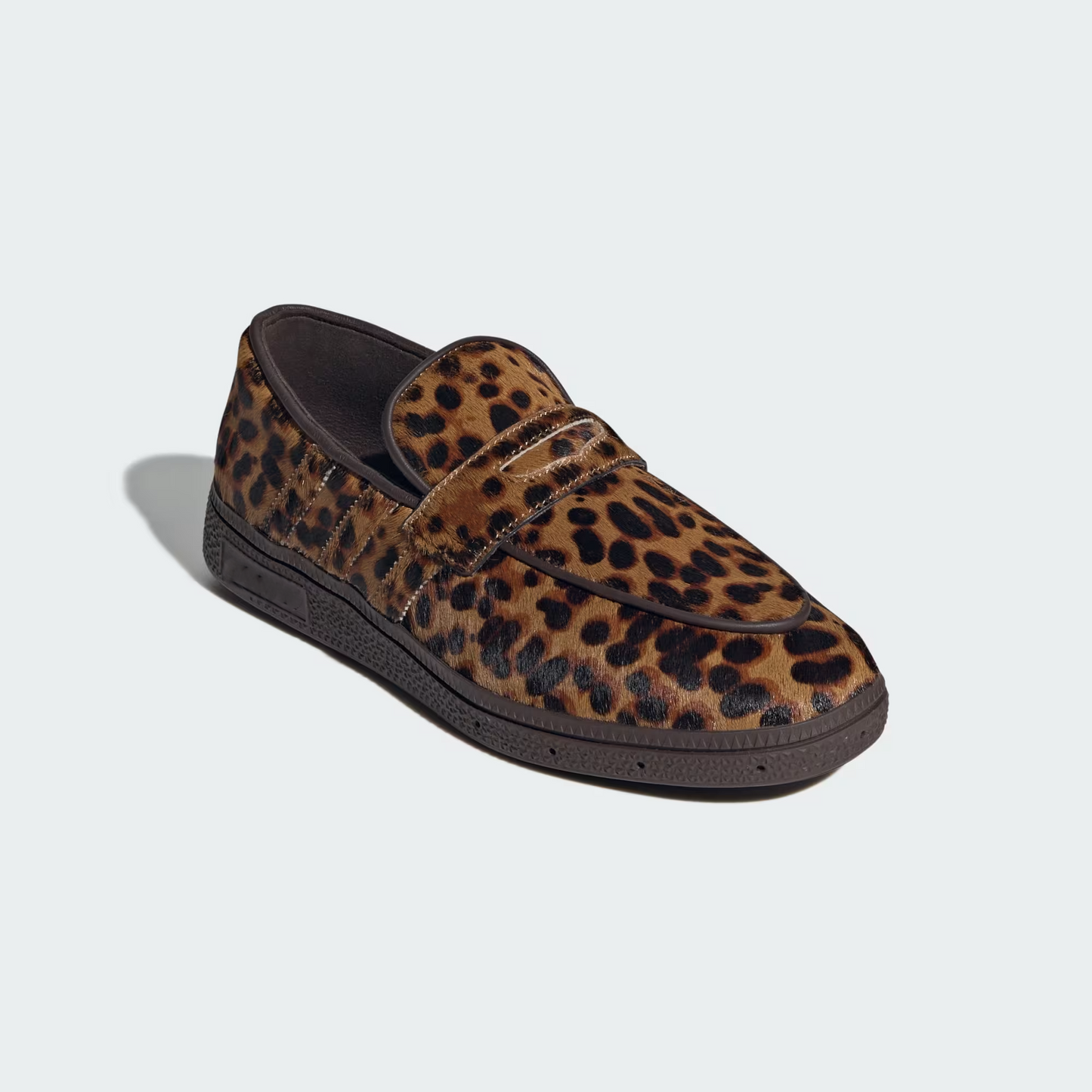 Brown leopard-print flats