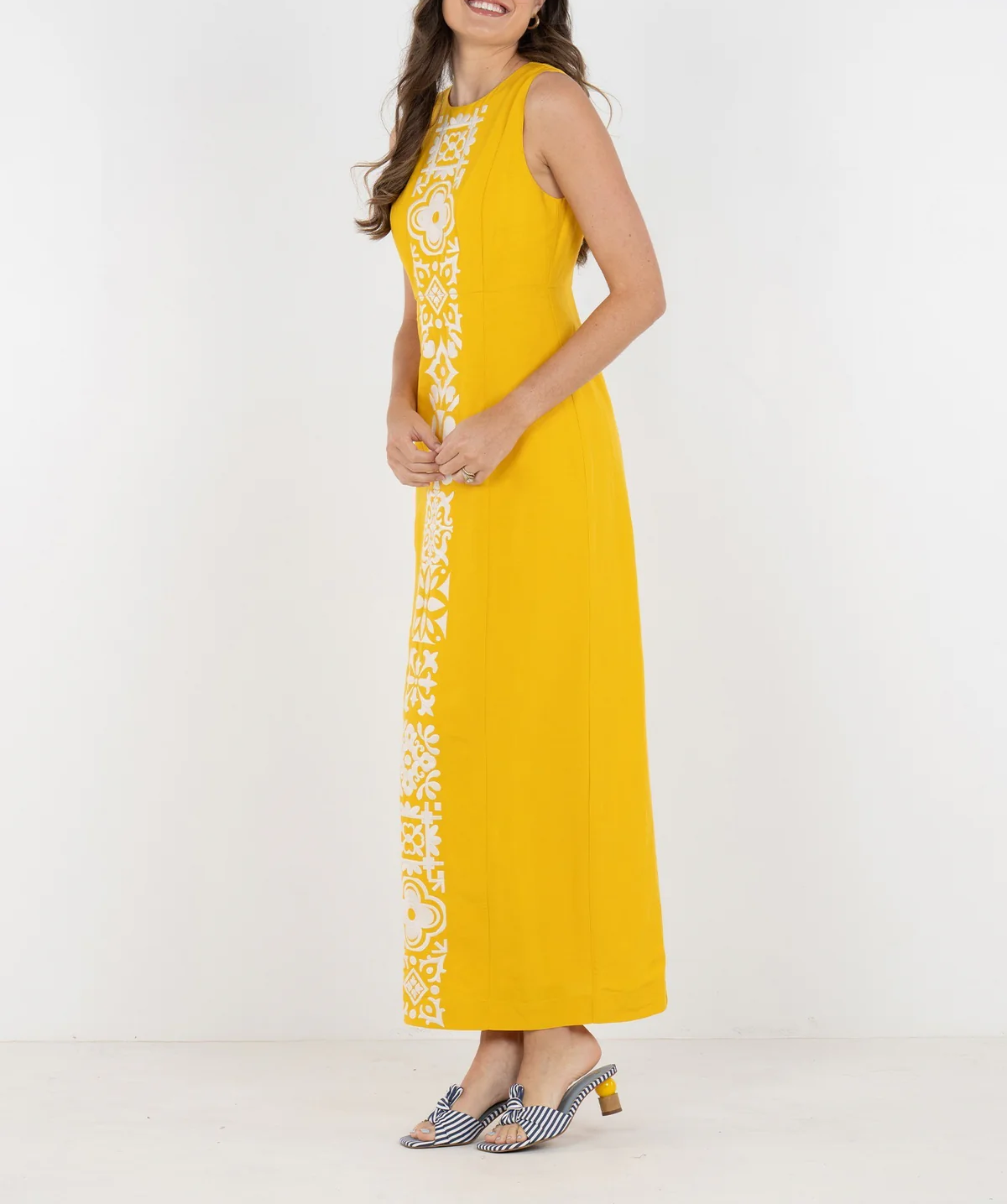 Sleeveless printed dress