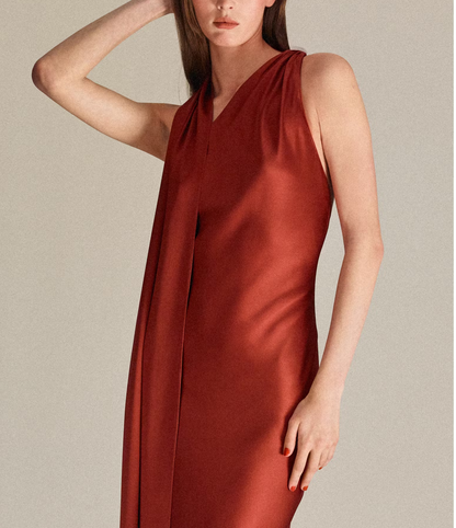 Asymmetrical bow-neck dress