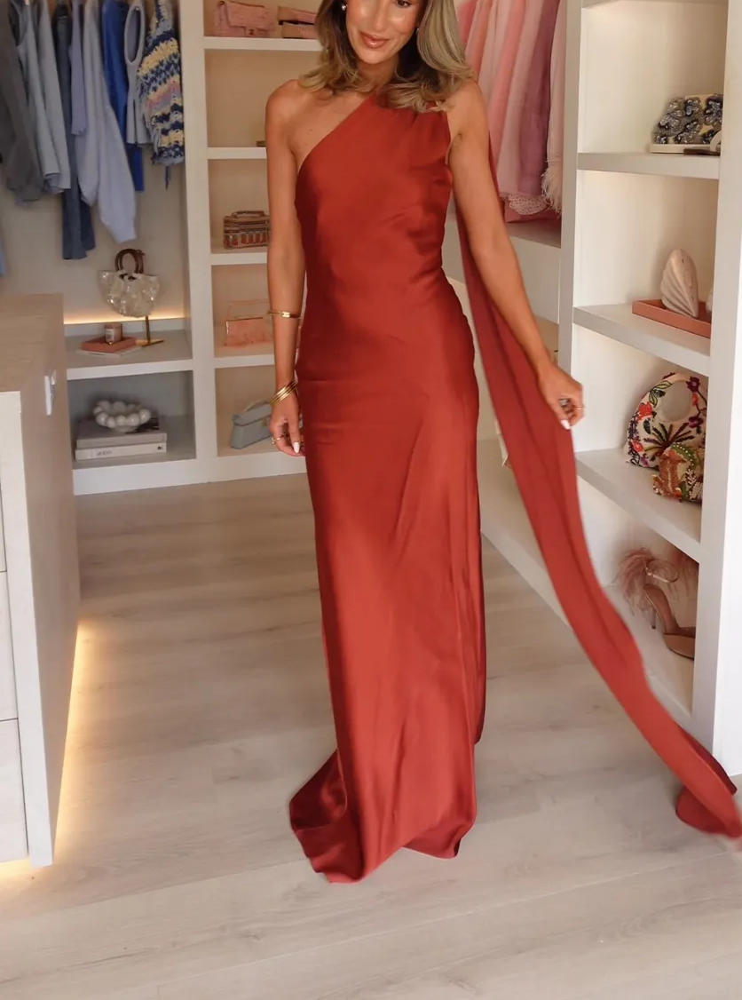 Asymmetrical bow-neck dress
