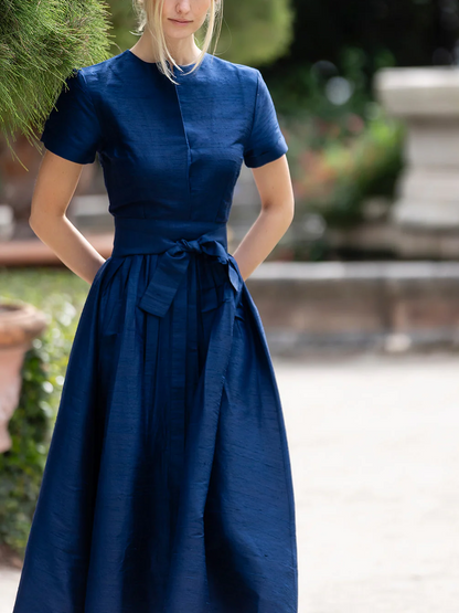 Solid-color tie-waist dress