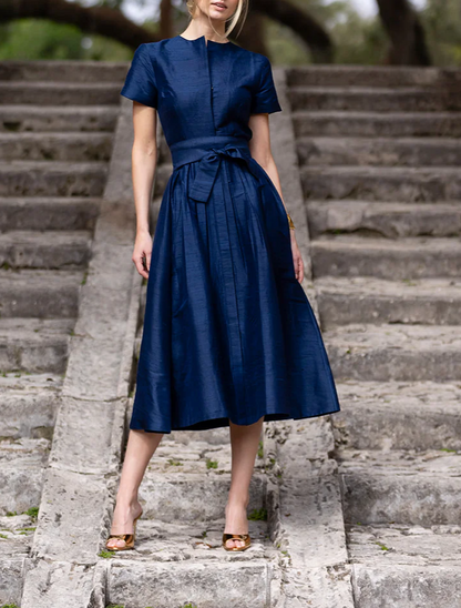 Solid-color tie-waist dress