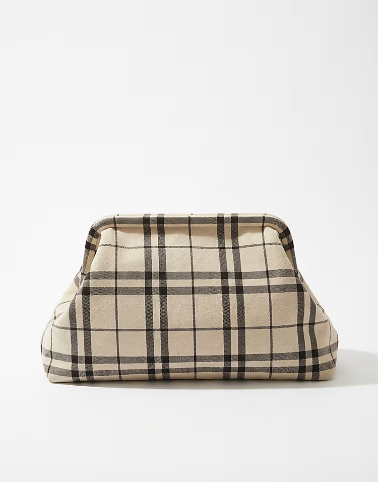 oversized clutch purse in cream plaid