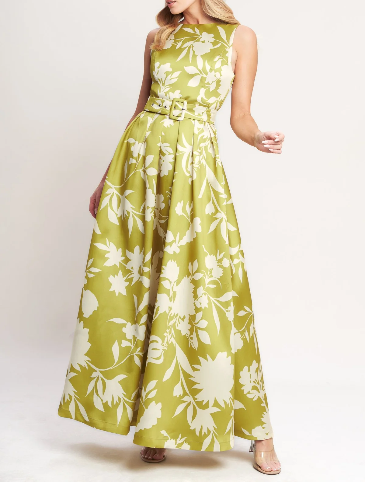 Sleeveless printed dress with belt
