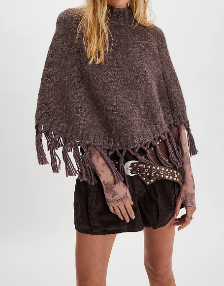Chic Tassel Knit Poncho